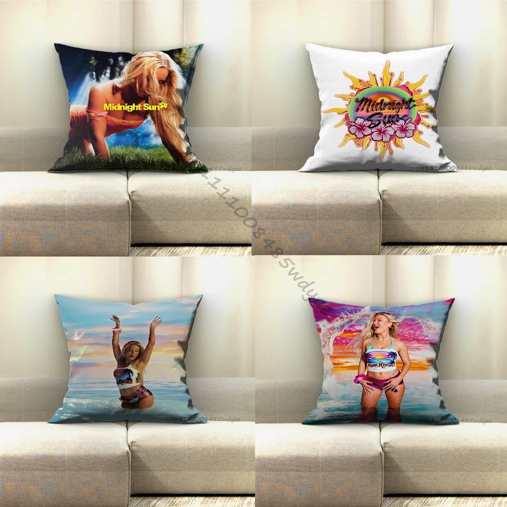 Zara Home Textiles - Z-Zara Larsson Midnight Sun kussensloop voor