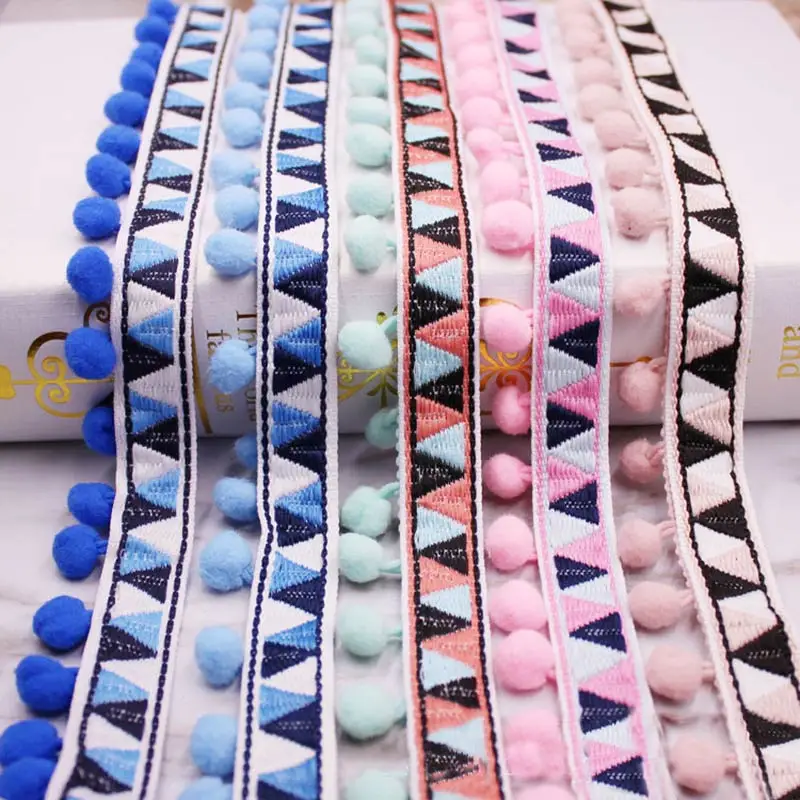 Home Ec Textiles - 1-10 Meter Pompons Kant Trim Bal