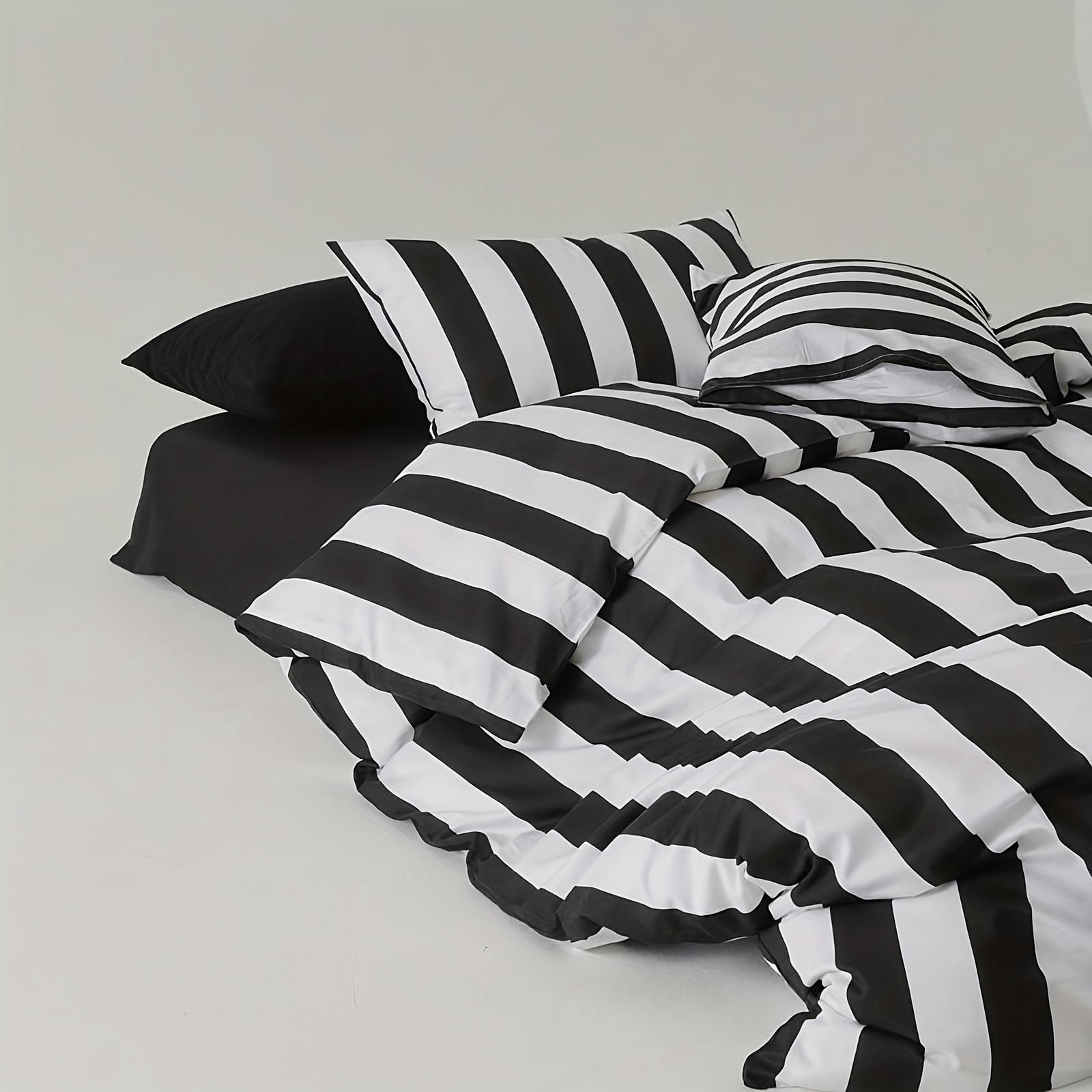 Zwart-wit gestreepte, minimali - Duvet Insert White recensie en prijs