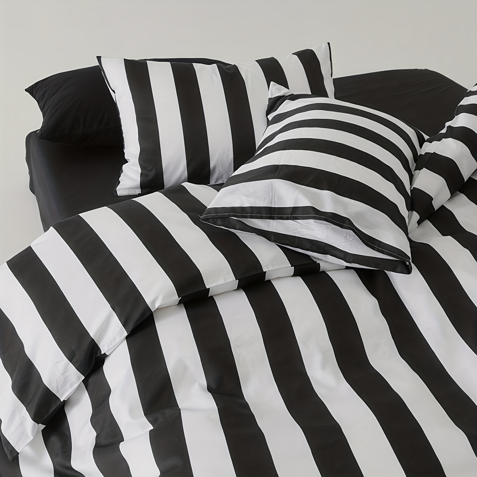 Zwart-wit gestreepte, minimali - Duvet Insert White recensie en prijs